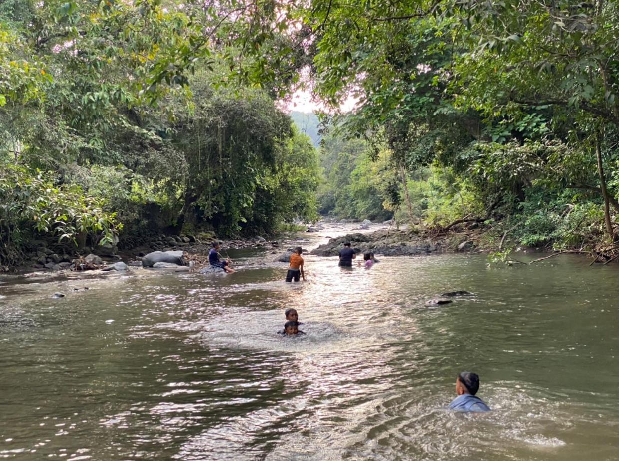 Hakata Lejja Near Natural Hot Spring Batu-Batu Buitenkant foto